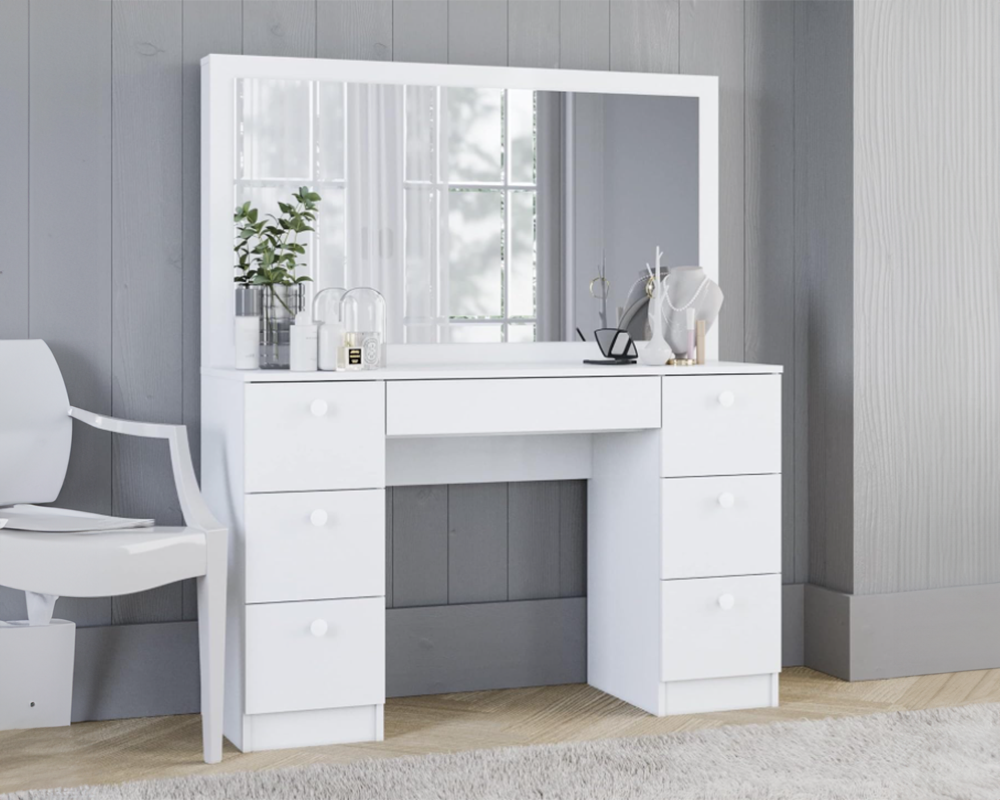 Dressing Table With Mirror