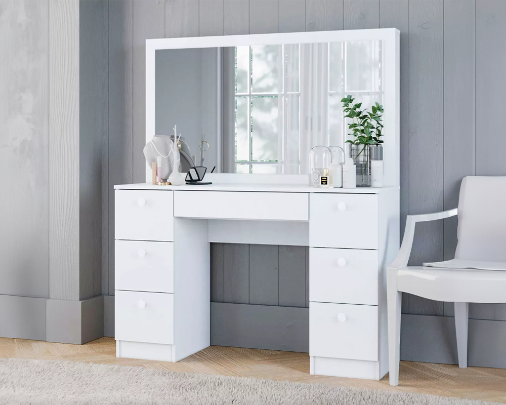 Dressing Table With Mirror